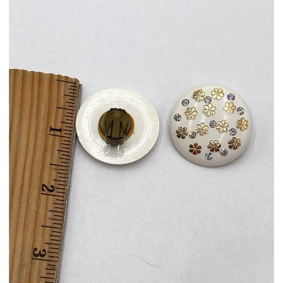 Vintage Clips Clip Ons Large White Cellulose Plastic 2 Pairs Lot - Picture 8 of 9